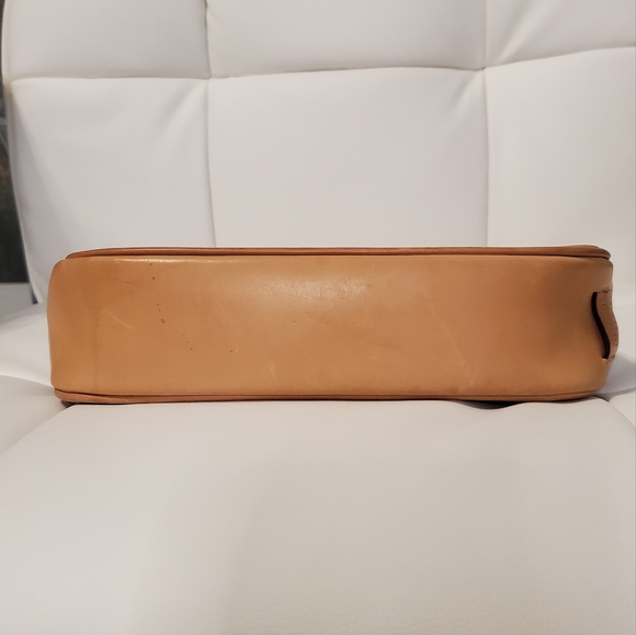 Coach Brown and Tan Signature Bag - Picture 4 of 8